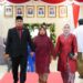 Ajak ibu di pelantikan sebagai anggota DPRD Jatim, Agus Black Hoe: Keberhasilan saya ini wujud doa Simbok
