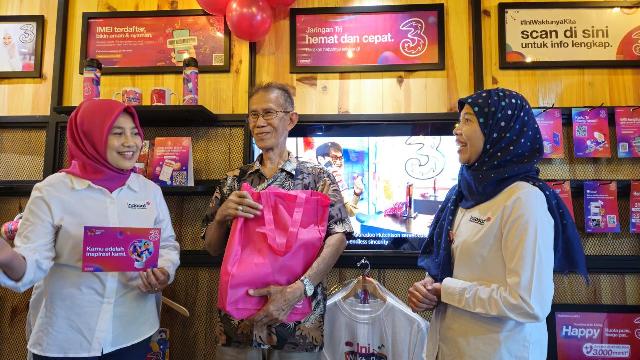 Indosat Ooredoo Hutchison Tegaskan Komitmen “Ketulusan Tanpa Akhir” di Hari Pelanggan Nasional 2024