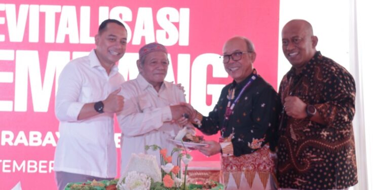 Bank Jatim dukung revitalisasi pasar Kembang Surabaya