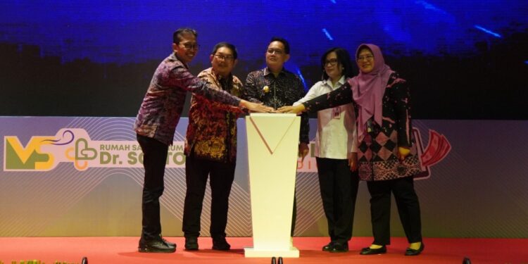 Perkuat sistem digitalisasi di RSUD Dr. Soetomo, Bank Jatim mendatangani Perjanjian Kerja Sama (PKS) dengan management RSUD Dr. Soetomo Surabaya