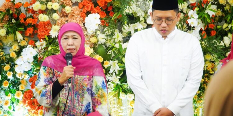 Hari ini Khofifah nikahkan putra ketiganya. Presiden Jokowi akan jadi saksi nikah