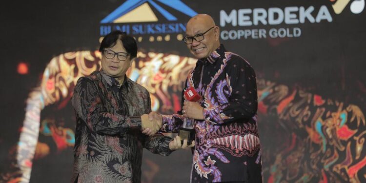 PT Bumi Suksesindo Raih Lima Penghargaan Bergengsi dari Good Mining Practice (GMP) Awards dan CNN Indonesia Awards