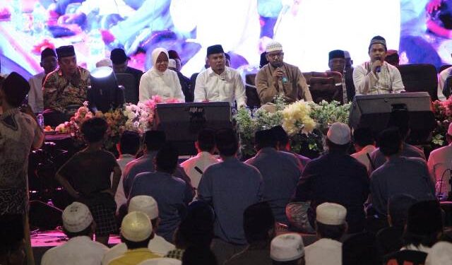 Hadiri acara sholawatan Aliansi Madura Indonesia, Cagub Risma bangga bisa berada kembali di kawasan Ampel