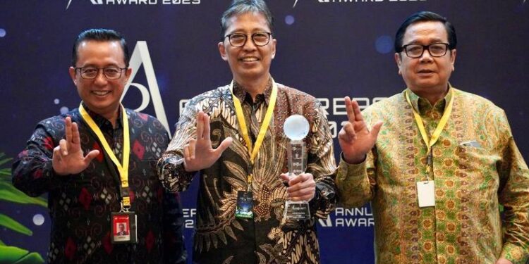 Jadi pemenang dalam penghargaan ARA 2023, Bank Jatim konsisten terapkan GCG