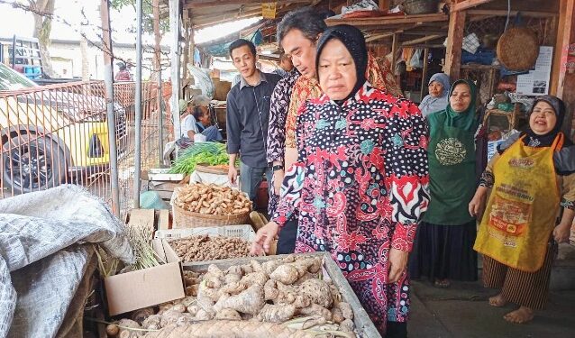 Ikatan Pedagang Pasar Indonesia dukung Risma di Pilgub Jatim 2024