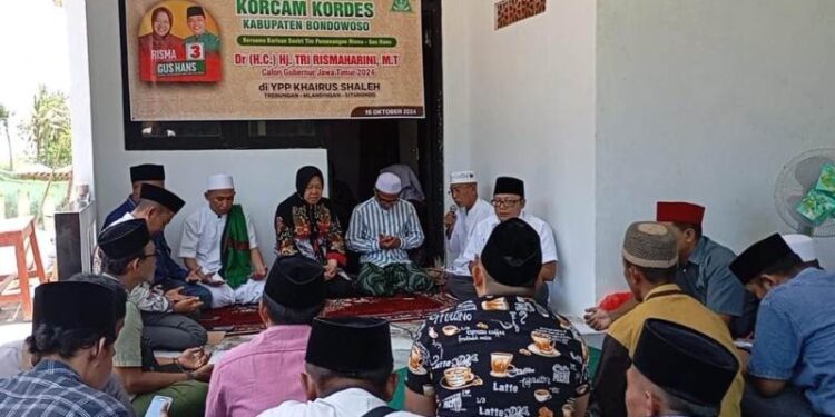 Di Situbondo Risma menangis dengar gaji guru pesantren masih di bawah 100 ribu dan meminta 10 pemuda untuk dilatih wirausaha