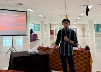 Debat publik perdana Pilgub Jatim, Nur Salam: ada 7 panelis, calon menggunakan baju adat daerah dan pendukung kita batasi 150 orang