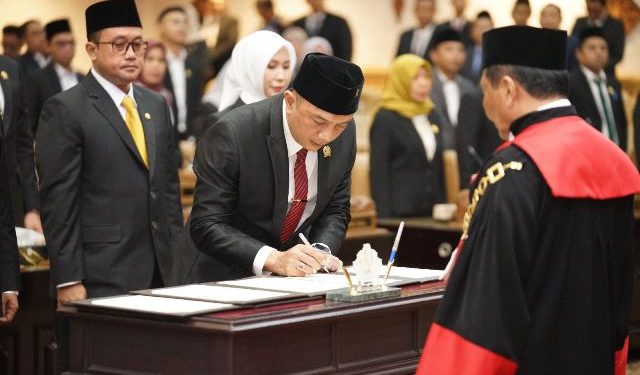 Resmi Wakil Ketua DPRD Jatim, Deni Wicaksono akan kawal anggaran agar benar-benar untuk kepentingan masyarakat