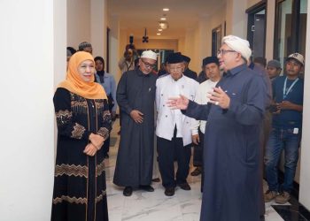 Disambut hangat Habib Zein di Ponpes Dalwa Bangil, Khofifah puji fasilitas pembelajaran modern dan berteknologi tinggi