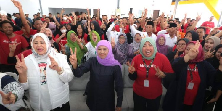 Sapa pekerja pabrik Moorlife, Khofifah janji akan kembangkan kawasan industri di Nganjuk