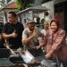 Pagi Hari, Risma di Doakan Warga Surabaya Timur Untuk Jadi Gubernur Jatim