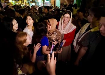 Keberhasilan mengangkat perekonomian warga eks lokalisasi Dolly, akan dilanjutkan Risma untuk entas kemiskinan di Jatim