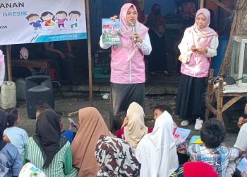 Srikandi PLN Gencarkan Edukasi Keselamatan Jarak Aman Listrik, Tanamkan Semangat Sumpah Pemuda untuk Anak Jalanan di Gresik