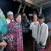 Ini kebahagiaan buruh tani miskin pelosok Sampang ketika dikunjungi Risma