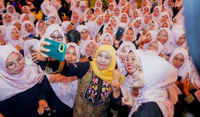 Perempuan muda NU yang tergabung dalam Aliansi Melati Putih NU se-Jatim siap menangkan Khofifah-Emil