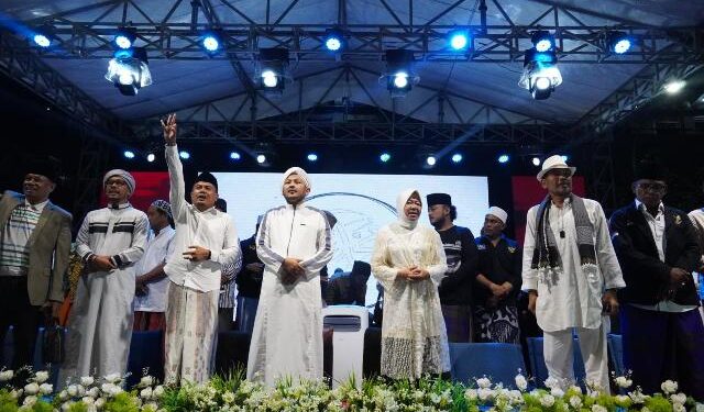 Sholawatan di Kali Kedinding, Jamaah Kangen Kepemimpinan Risma