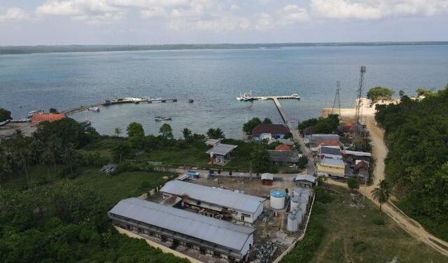 PLN Operasikan Tower 20 KV Kangean-Mamburit, Terangi Pulau Mamburit Sepanjang Waktu