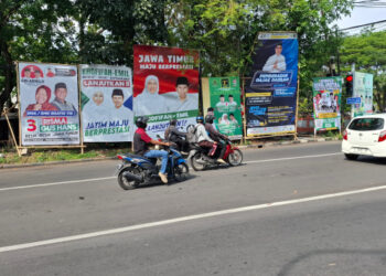 Bawaslu Surabaya akan tertibkan APK Paslon saat masa tenang