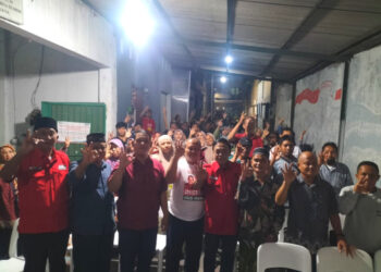 H-5 Pilkada Serentak, warga Tenggilis Lama perkuat tekad menangkan Risma-Gus-Hans dan ErJi