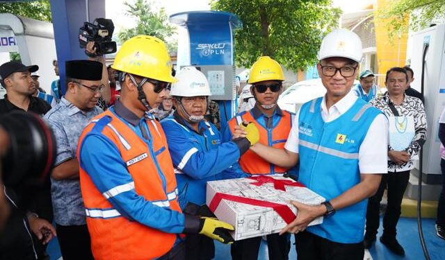 Hari Ketujuh Layanan Nataru, Transaksi SPKLU PLN Melonjak 400%, Catat Rekor Baru