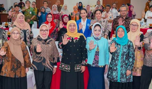 Jadi Pemateri di pembekalan pimpinan di lingkungan Kementerian PPPA, Khofifah ajak sinergi maksimalkan layanan perempuan dan anak hingga pelosok daerah