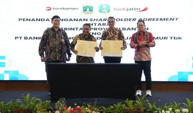 Tanda tangani Shareholder Agreement, Bank Jatim dan Bank Banten lanjutkan proses KUB
