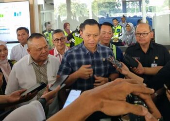 Datangi Bandara Juanda, AHY pastikan kesiapan pelayanan maksimal arus penumpang libur Nataru