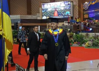 Beri Sambutan di Depan Wisudawan Unair, AHY: Hidup Adalah sebuah Universitas Abadi