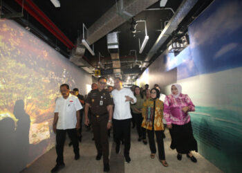Terowongan TIJ operasional sambut Nataru, dilengkapi video mapping menuju KBS