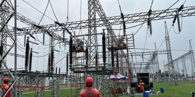 PLN UIT JBM Pastikan Keandalan Listrik Jelang Nataru Lewat Inspeksi dan Perbaikan Hotspot