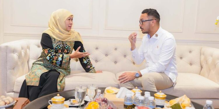 Diskusi bareng Wamen Giring Ganesha, Khofifah rekomendasikan pengembangan area Majapahit di Trowulan dan perlindungan situs bersejarah