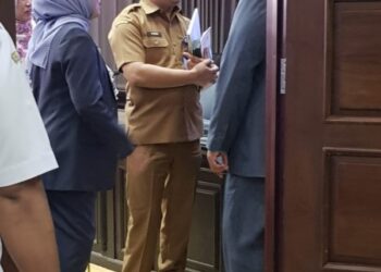 Bahas PMK, Komisi B dan Disnak gelar pertemuan tertutup dan bungkam usai pertemuan. Ada apa?