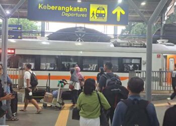 KAI Daop 8 Surabaya Layani 5,86 Juta Penumpang Sepanjang 2024, Fokus Tingkatkan Ketepatan Waktu