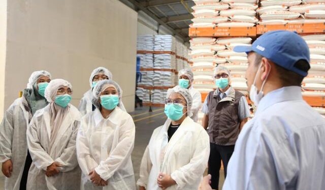 Tim QC dan QA Sari Roti Kunjungi Pabrik Bogasari di Cibitung, Perkuat Kolaborasi Puluhan Tahun