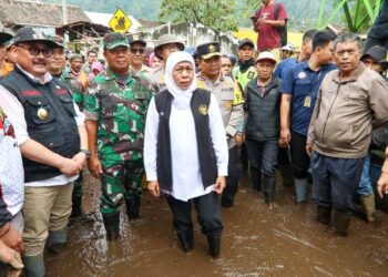 Khofifah himbau masyarakat Jatim waspada cuaca ektrem dan angin kencang