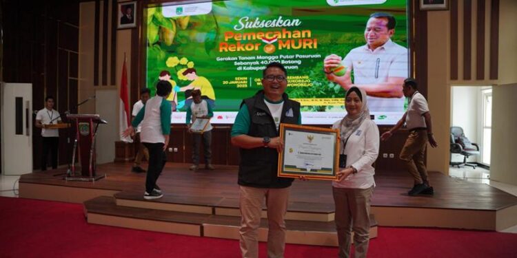SIER dan Pemkab Pasuruan Pecahkan Rekor MURI: 42.850 Pohon Mangga untuk Kelestarian Lingkungan