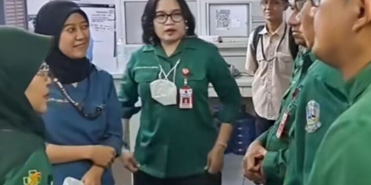 Berhasil lakukan operasi kembar siam Azizah-Azahra, Pj Gubernur Jatim apresiasi RSUD Dr Seotomo