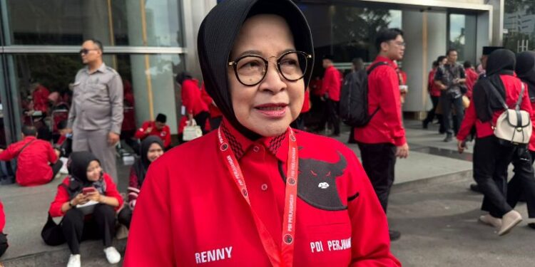 Gubernur di desak Fraksi PDIP DPRD Jatim larang dan sanksi tegas pejabat gunakan mobil dinas untuk mudik