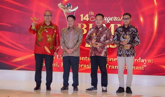 SIER sabet dua penghargaan anugerah BUMN 2025 atas komitmen ESG