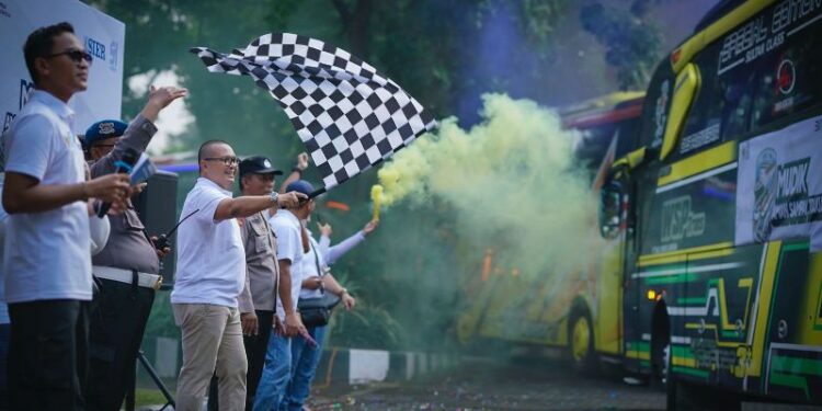 SIER berangkatkan Mudik Bareng ke berbagai daerah di Jatim dan Yogyakarta