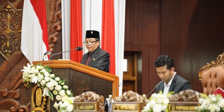 Kritisi LKPJ Gubernur 2024, Fraksi PDI Perjuangan DPRD Jatim sebut anggaran Besar ketimpangan nyata