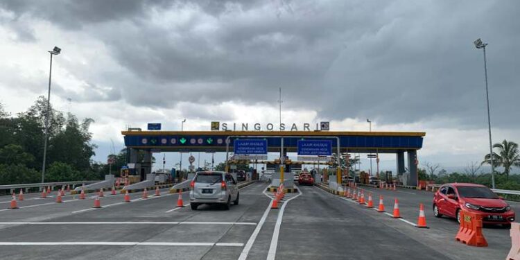 Volume Lalu Lintas Kendaraan di ruas Tol Pandaan-Malang meningkat