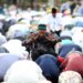 Sholat Idulfitri di Balai Kota Surabaya ramah disabilitas