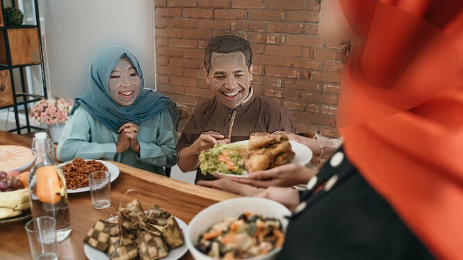 Jaga pola makan dan waspada penyakit infeksi pasca Lebaran