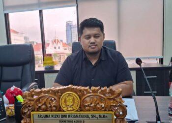 DPRD Surabaya terus desak CV Sentoso Seal kembalikan ijazah karyawan