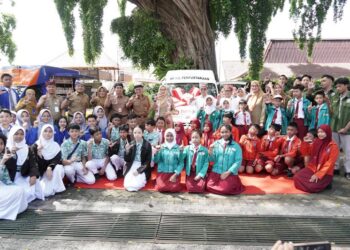 Peduli literasi hingga kesejahteraan masyarakat, Bank Jatim, serahkan CSR ke Pemkab Banyuwangi