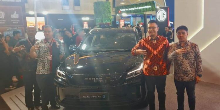 Surabaya kota kedua peluncuran SERES 3, perkuat pasar mobil listrik di Jawa Timur