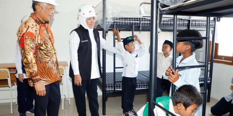 Gubernur Khofifah apresiasi Sekolah Rakyat Ponorogo: Lengkap, luas, dan siap cetak anak hebat
