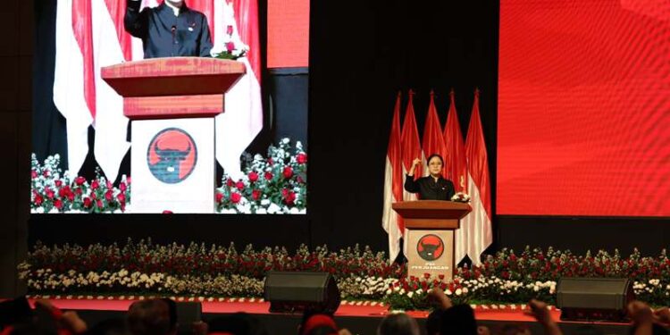 Beri arahan di Bimtek PDIP, Puan tegaskan kembali soliditas partai pada seluruh kader PDIP