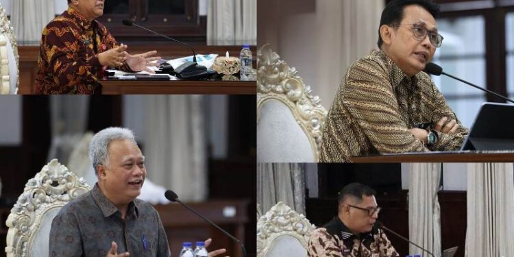4 Pejabat Pemkot Surabaya berebut kursi Sekda